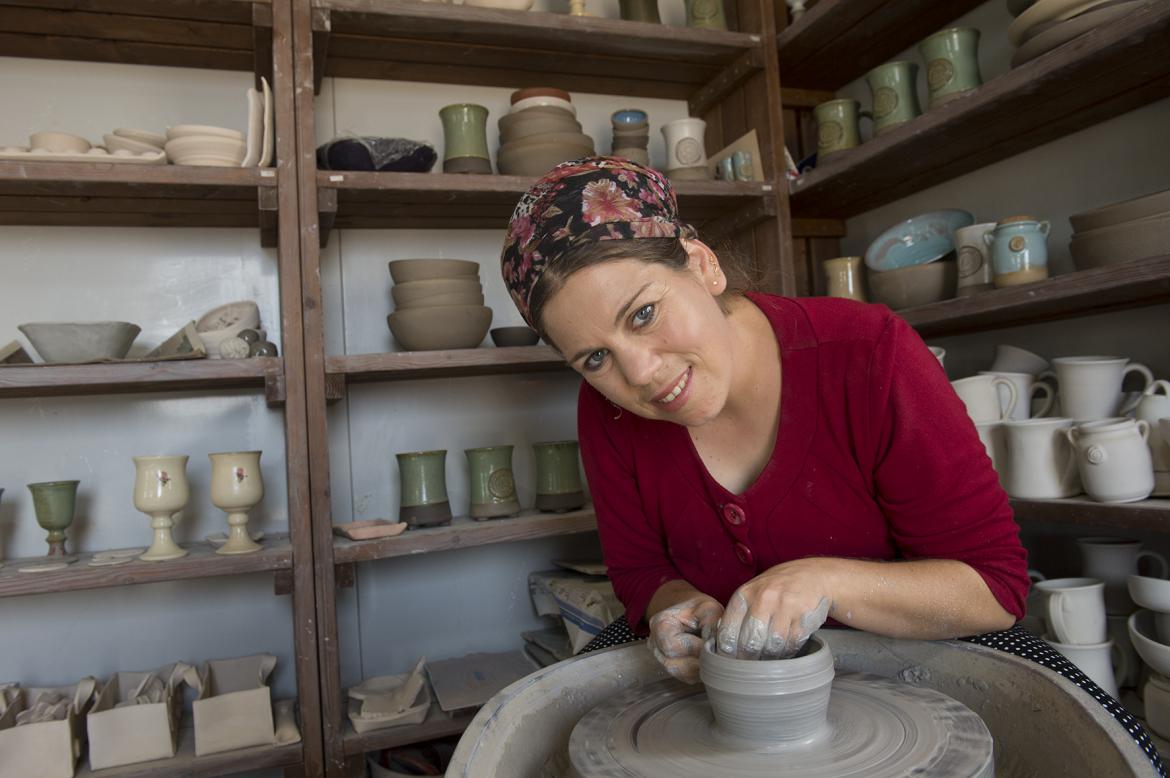 shevutia ceramics photography shahar cohen